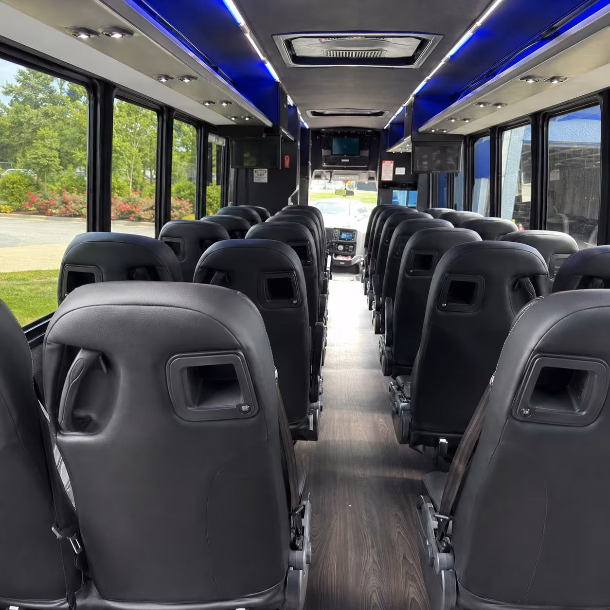 arrange transportation for your next wedding 5