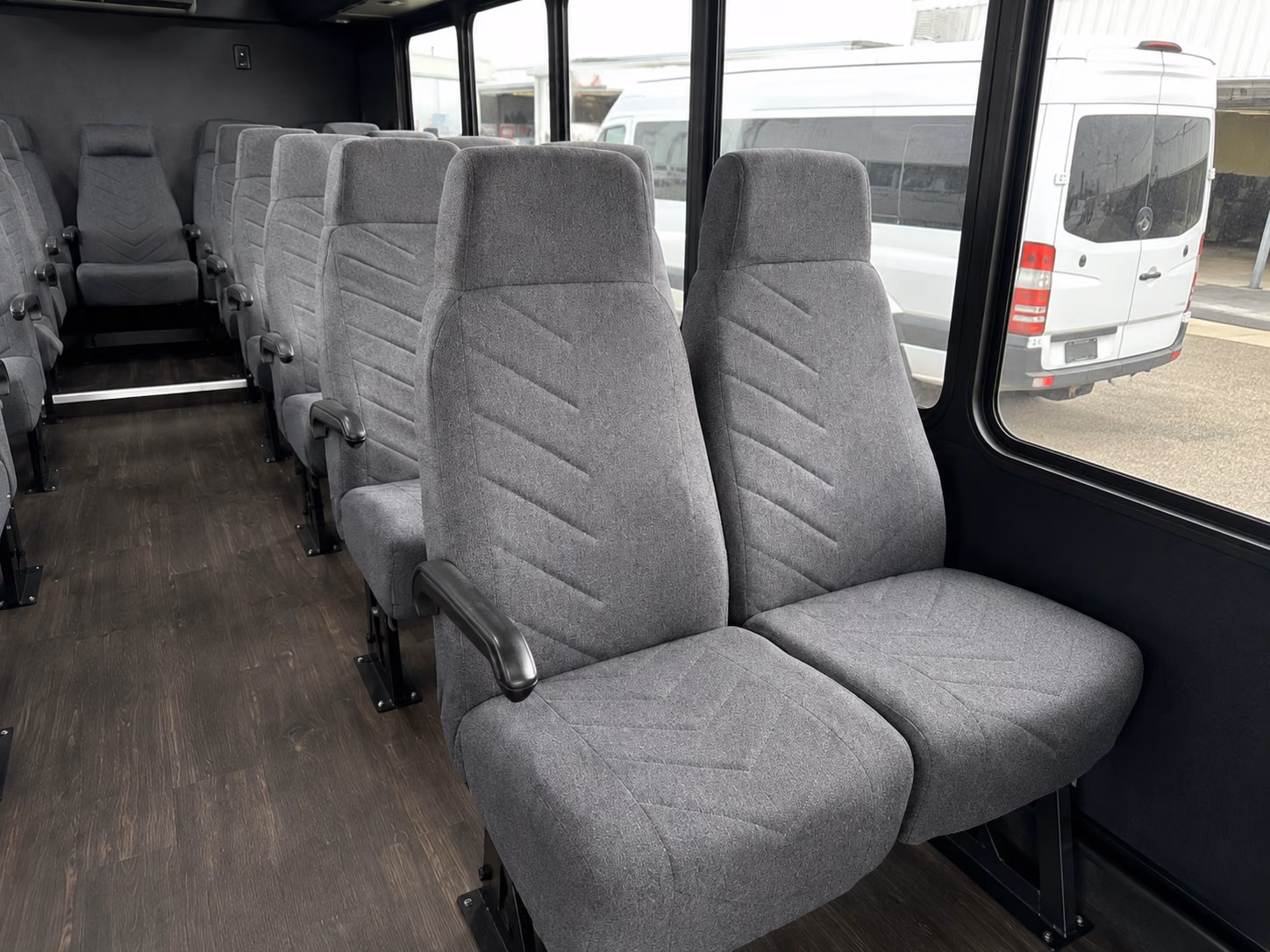 santa maria 18 passenger minibus interior
