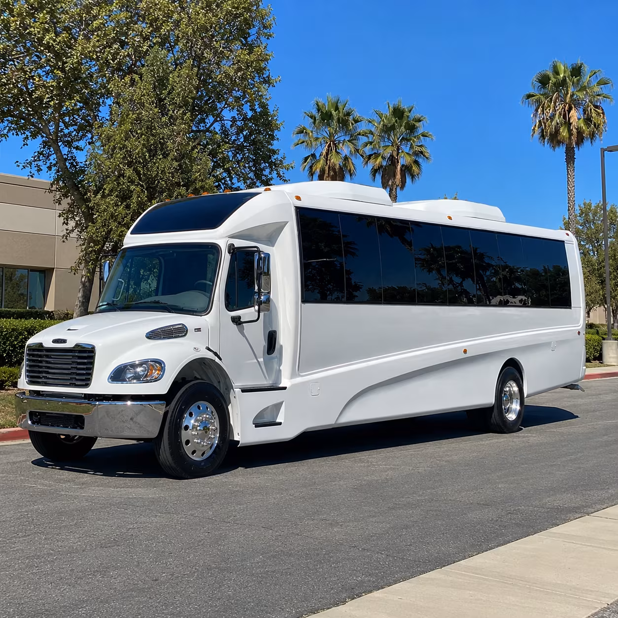 santa maria 20 passenger minibus