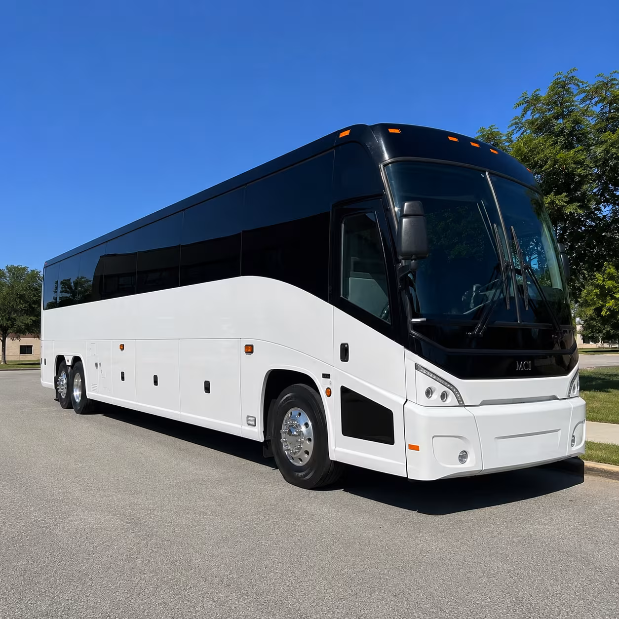 santa maria 40 passenger charter bus