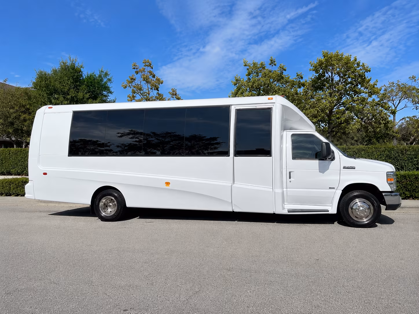 santa maria field trip transportation onboard seating