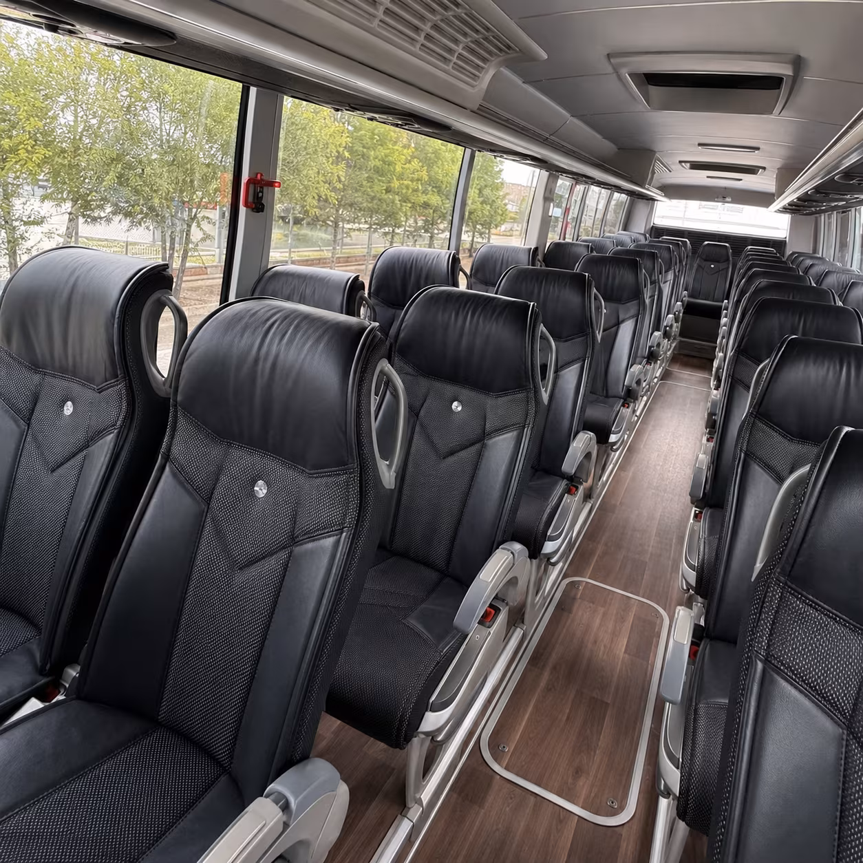 why rent using santamariaminibuscompany com
